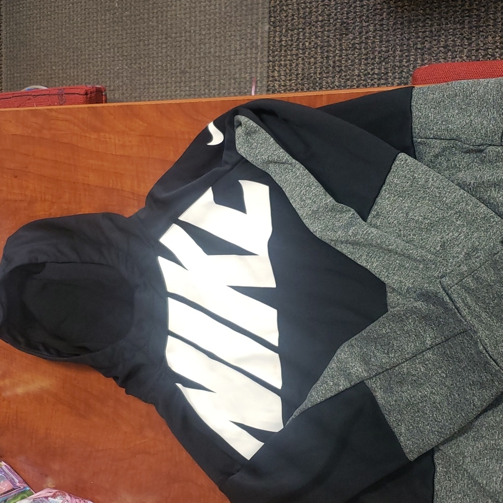 Nike Dri-fit hoodie
